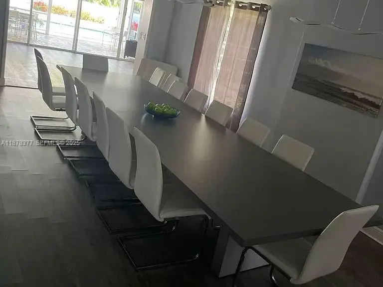 1319 Fillmore St, Hollywood, FL 33019 - Image #3