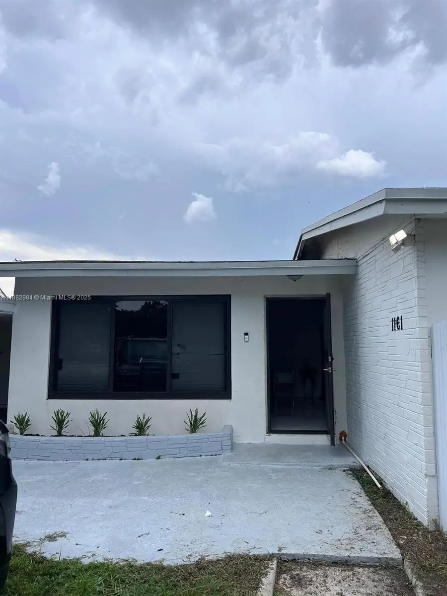 1161 NW 15th St, Fort Lauderdale, FL 33311 - Image #3