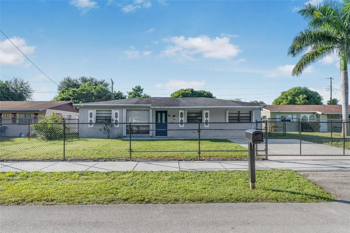 3240 NW 17th St, Lauderhill, FL 33311 - Image #1