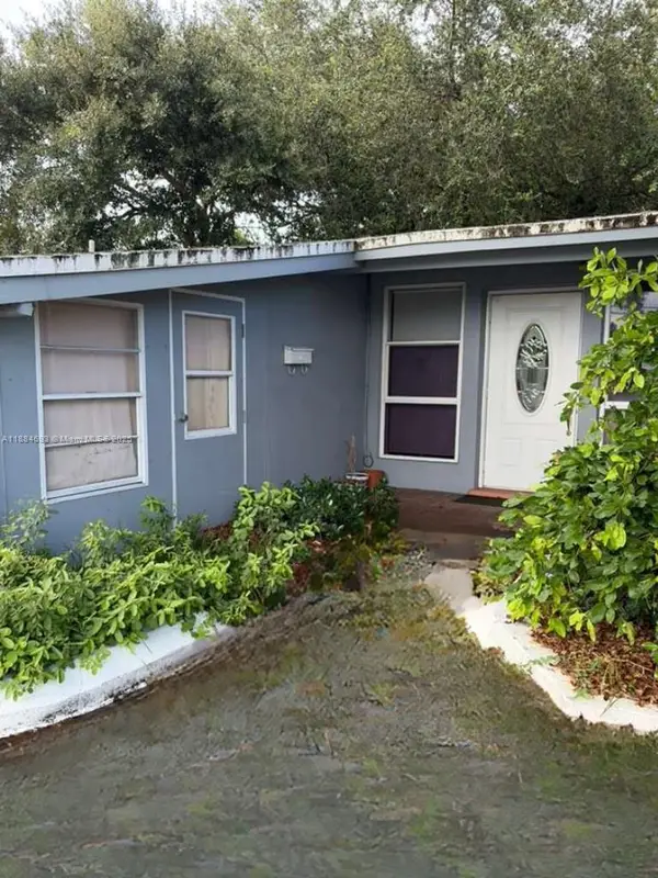 7111 Taft Street, Hollywood, FL 33024