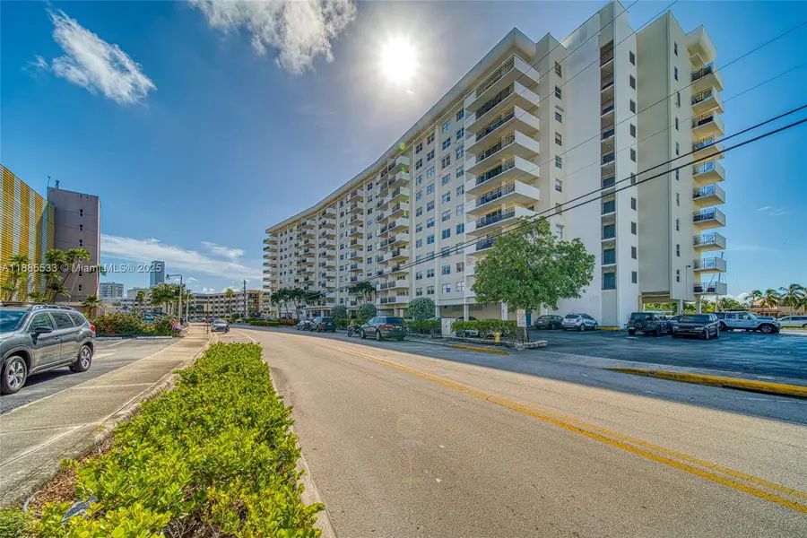 401 Golden Isles Dr #908, Hallandale Beach, FL 33009 - #2