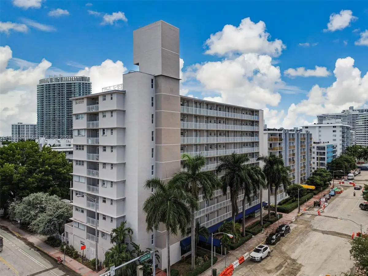 1300 Lincoln Rd #B402, Miami Beach, FL 33139 - #1