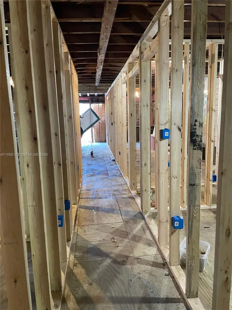 607 NW 8th Ave, Pompano Beach, FL 33060 - Image #3