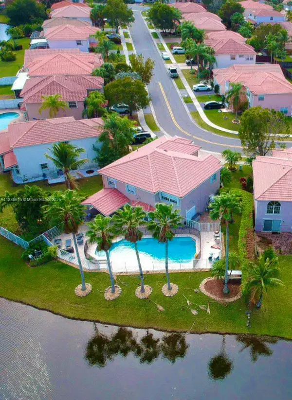 155 S Granada Ave, Weston, FL 33326