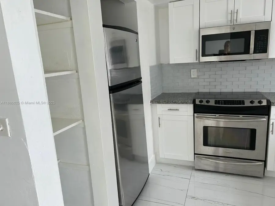 Address Withheld By Seller, Orlando, FL 33035 - Image #2