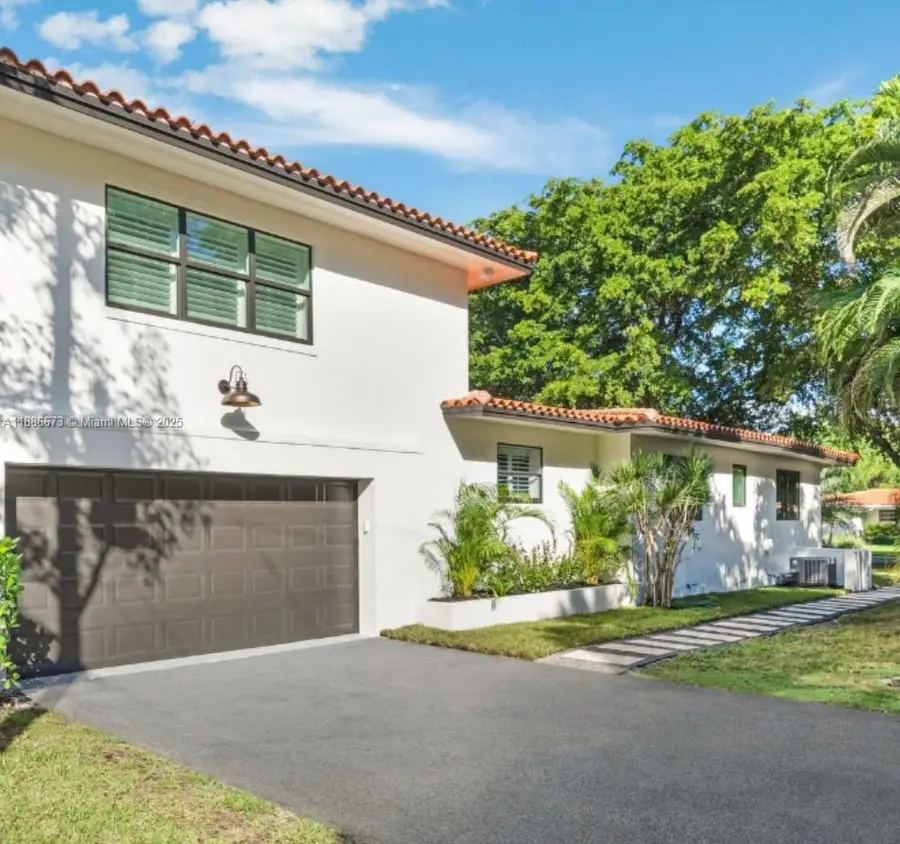 600 San Antonio Ave, Coral Gables, FL 33146 - Image #2