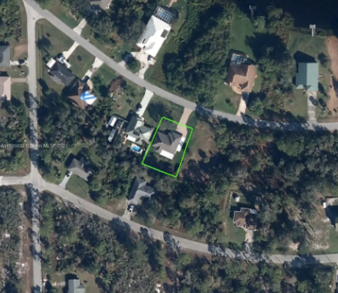 108 Carole, Lake Placid, FL 33852 - Image #1