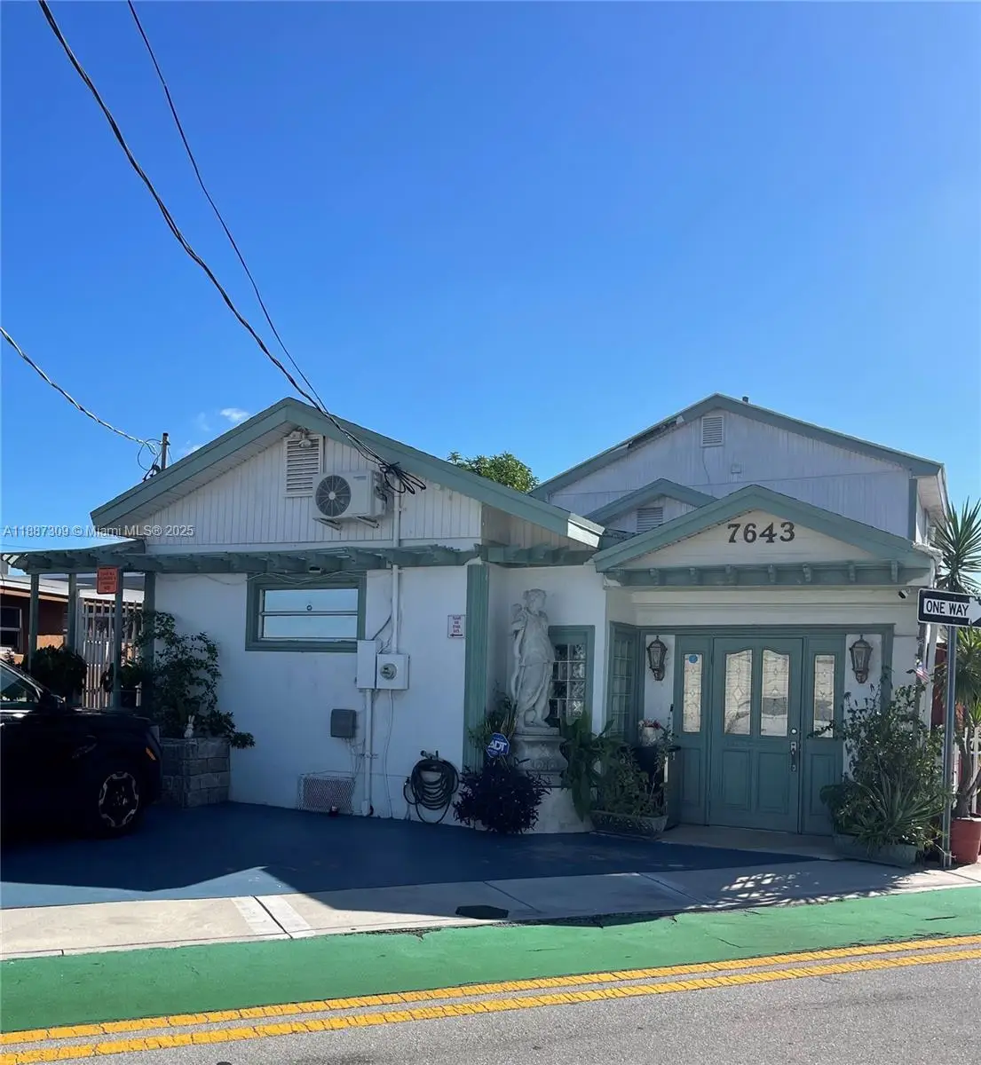 7643 NW South River Dr, Medley, FL 33166 - Image #1