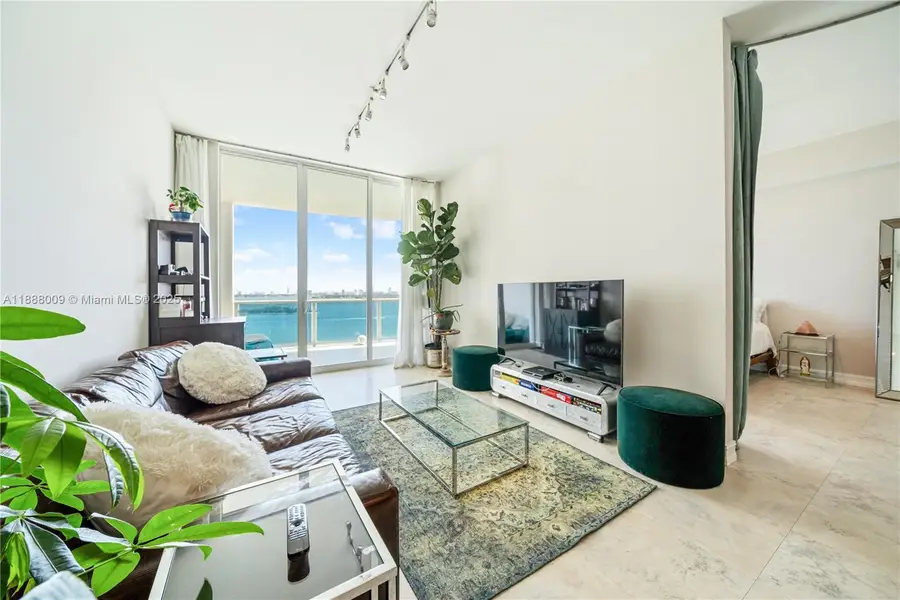 725 NE 22nd St #16B, Miami, FL 33137 - #3