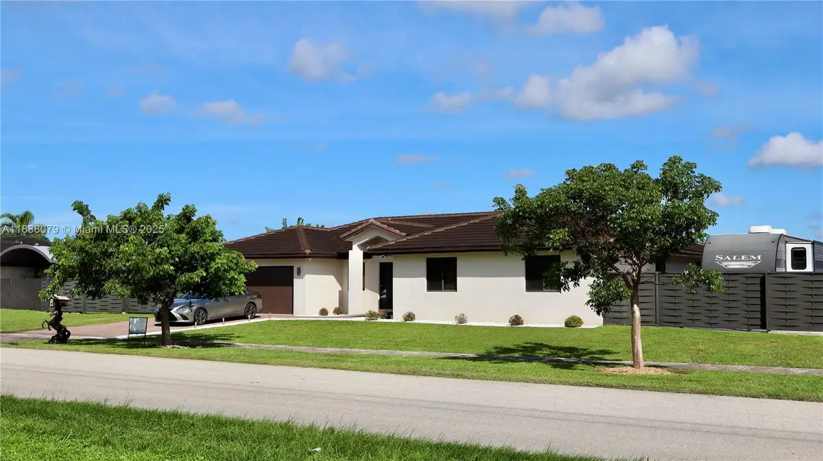 20461 SW 320th St, Homestead, FL 33030 - Image #1