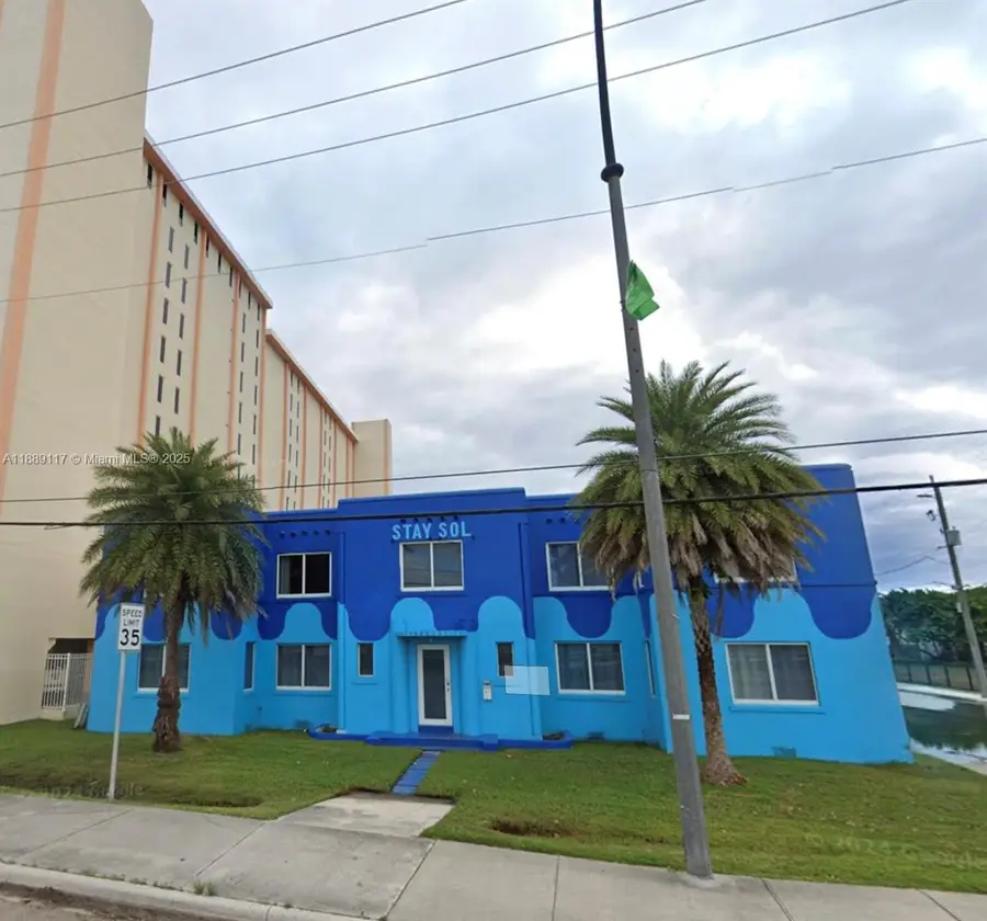 809 S Ocean Dr, Hollywood, FL 33019 - Image #2