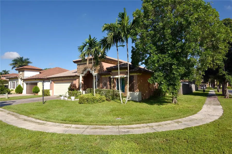 3591 NE 10th Dr, Homestead, FL 33033 - Image #3