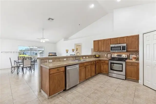 3066 Nw 3rd Place, Cape Coral, FL 33993 - Image #3