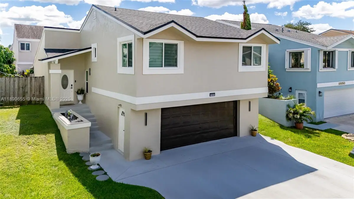 10048 SW 221st St, Cutler Bay, FL 33190 - Image #1