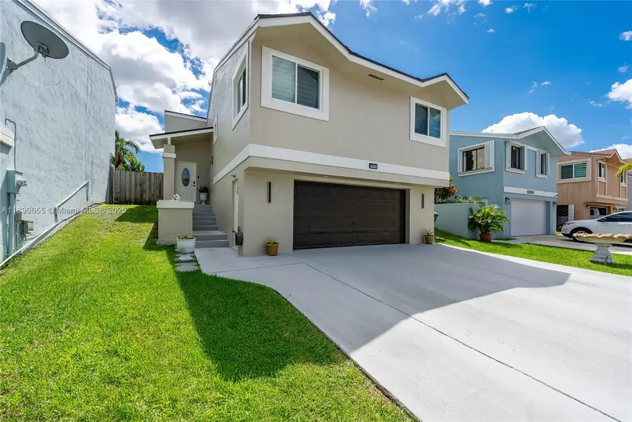 10048 SW 221st St, Cutler Bay, FL 33190 - Image #2