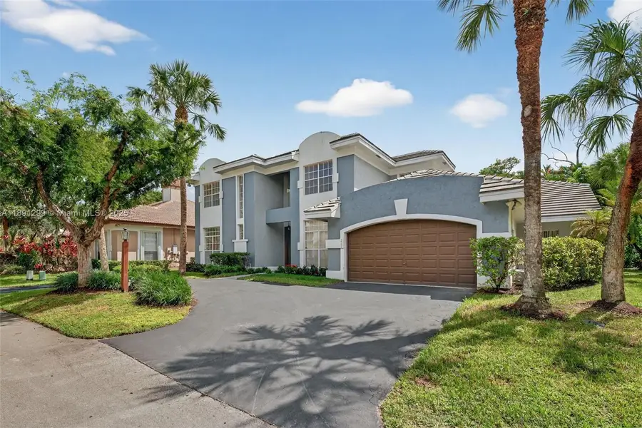 3704 High Pine Dr, Coral Springs, FL 33065 - Image #2