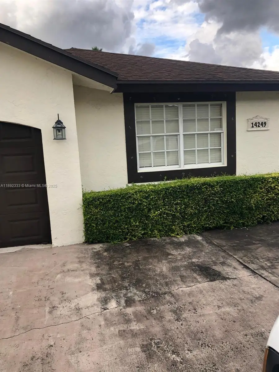 14249 SW 103rd Ter, Miami, FL 33186 - Image #3