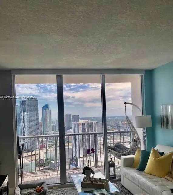 1750 N Bayshore Dr #4812, Miami, FL 33132 - Image #2