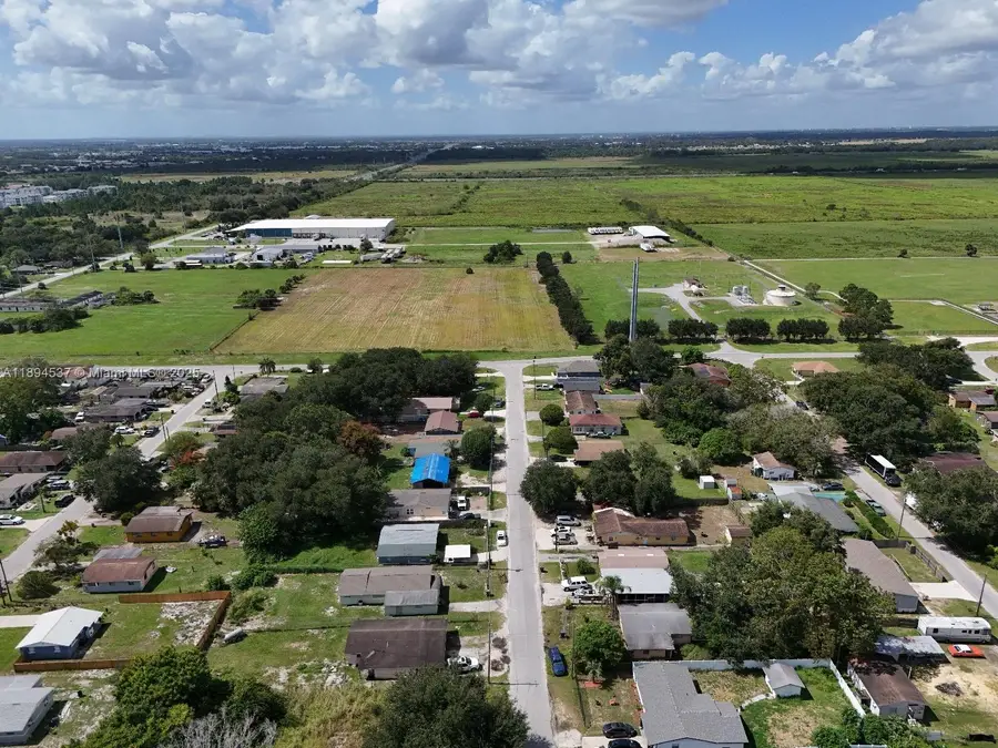 219 Sheila Lane, Lake Wales, FL 33859 - #3