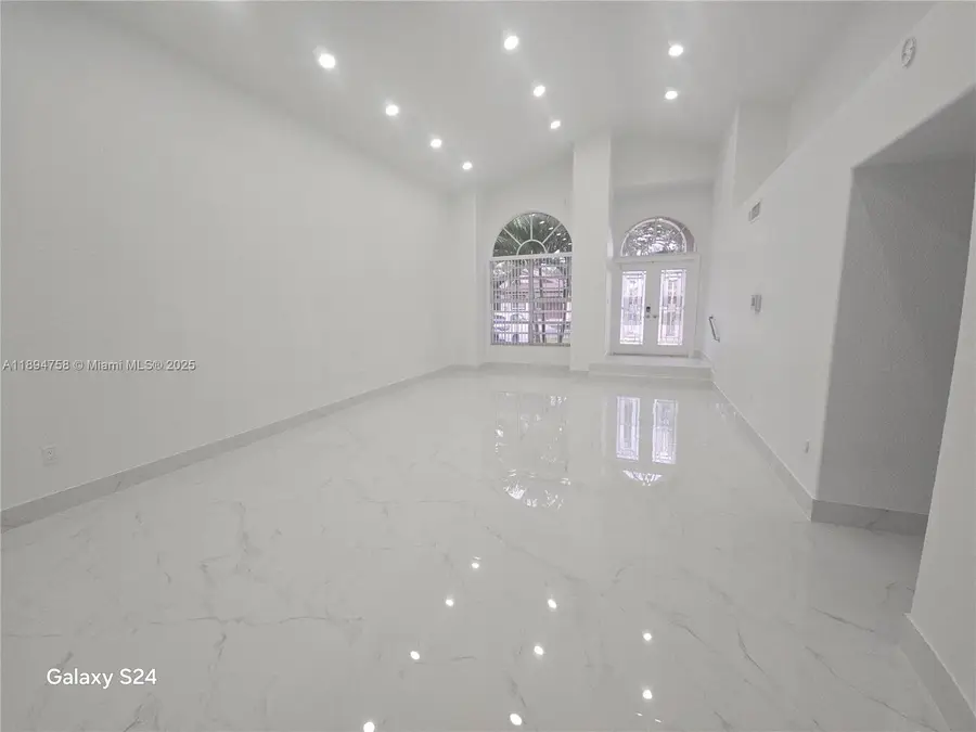 8714 NW 153rd Ter, Miami Lakes, FL 33018 - Image #2