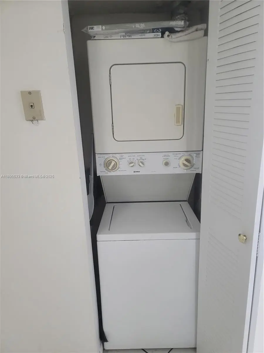 2600 Collins Ave #509, Miami Beach, FL 33140 - Image #2