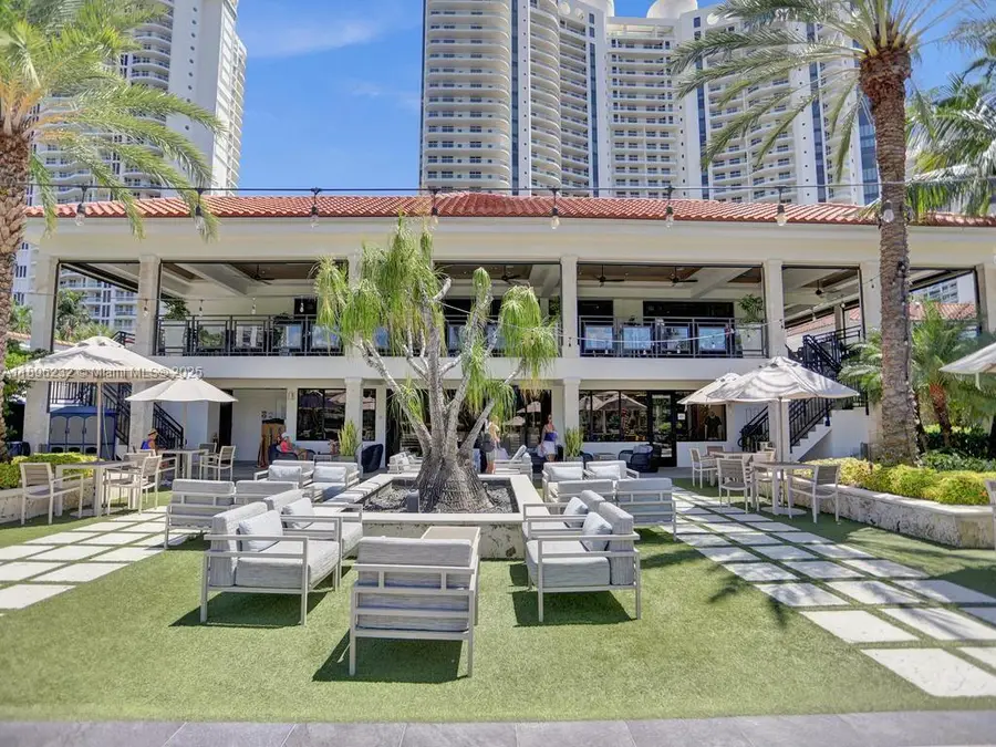 7000 Island Blvd #903, Aventura, FL 33160 - Image #2