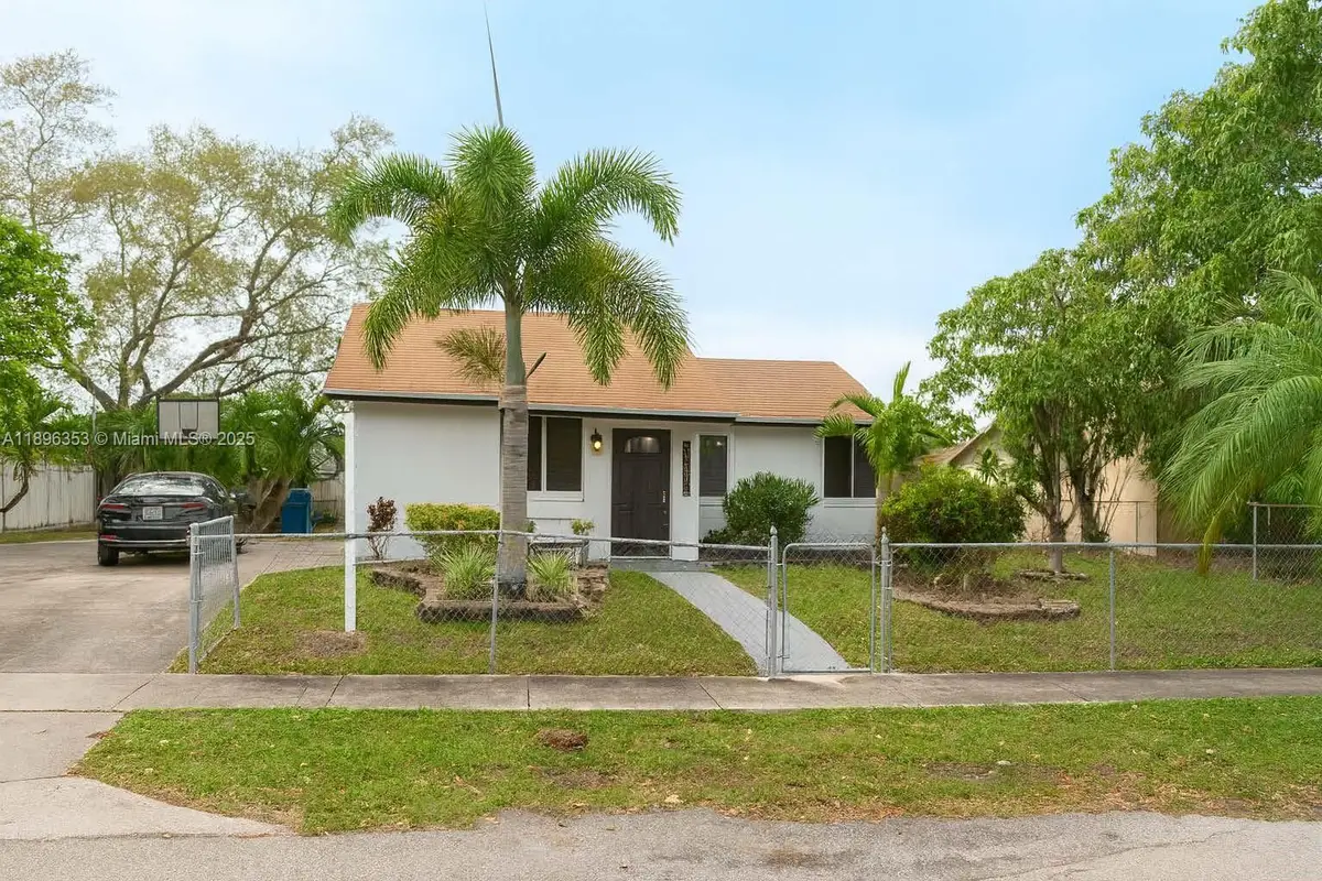 15930 SW 305th Ter, Homestead, FL 33033 - Image #1