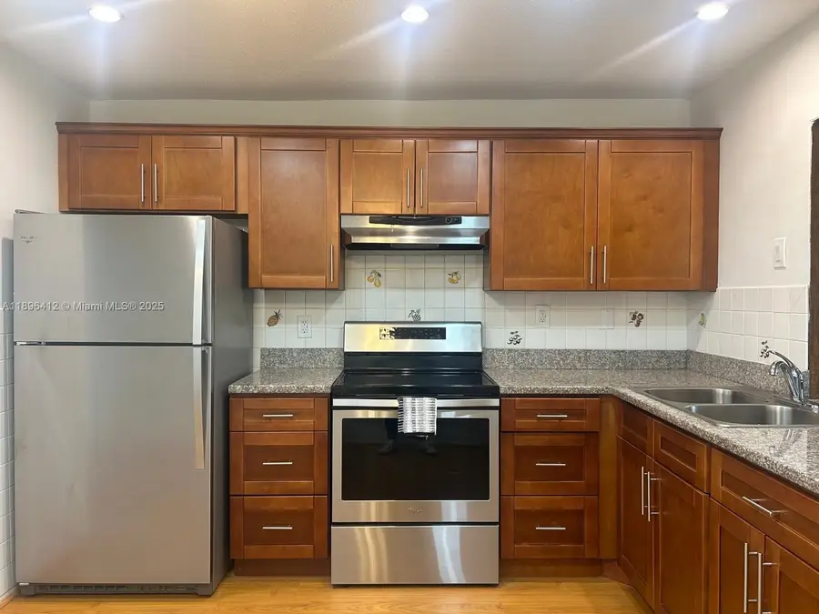 4804 NW 50th Ct, Tamarac, FL 33319 - Image #2