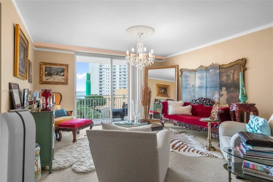 770 Claughton Island Dr #806, Miami, FL 33131 - Image #2