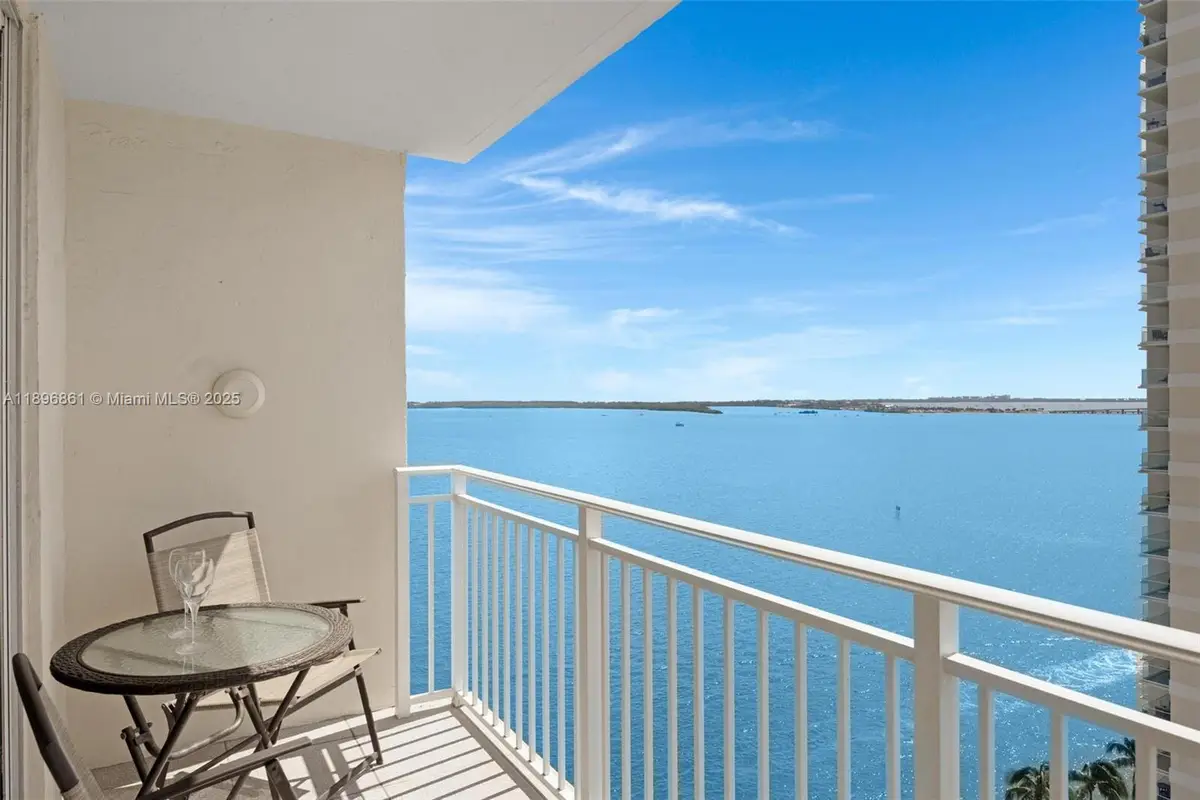 770 Claughton Island Dr #1712, Miami, FL 33131 - Image #1