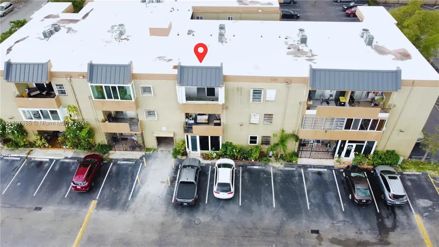 6090 W 18th Ave #336, Hialeah, FL 33012 - Image #2