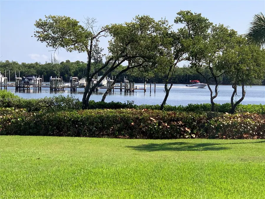 6062 SE Landing Way #15, Stuart, FL 34997 - Image #3