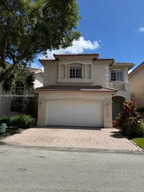 7257 NW Nw 113 Ct, Doral, FL 33178