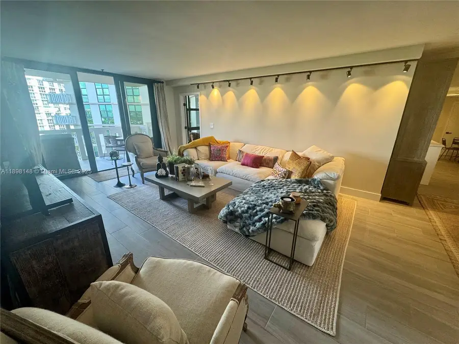 1121 Crandon Blvd #E504, Key Biscayne, FL 33149 - Image #2