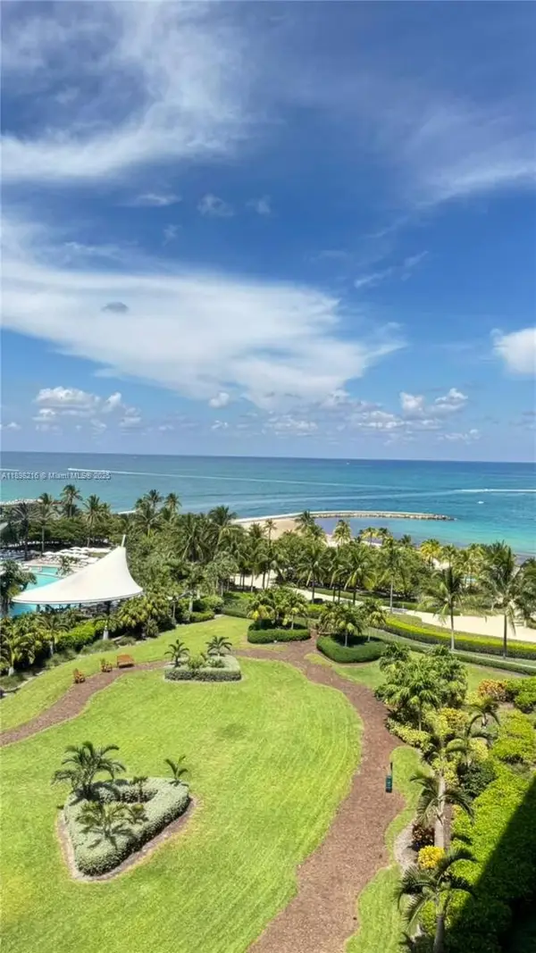 10275 Collins Ave #802, Bal Harbour, FL 33154