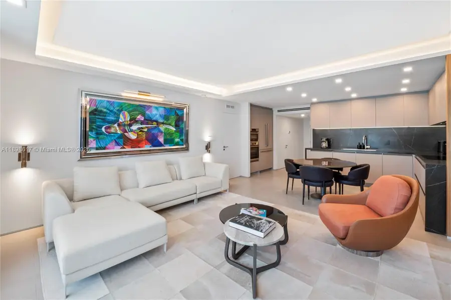 2301 Collins Ave #1005, Miami Beach, FL 33139 - Image #3