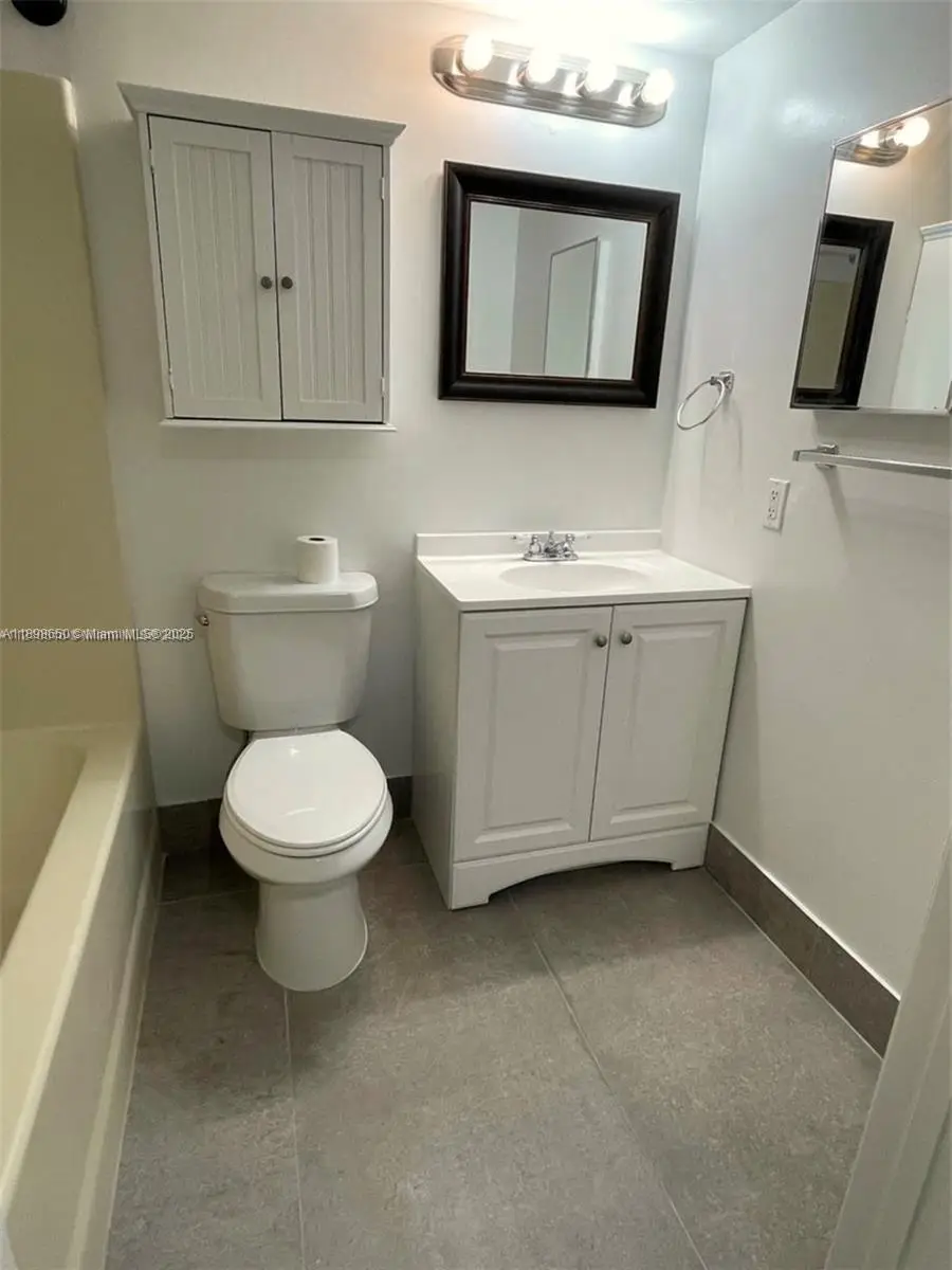 3660 N 56th Ave #609, Hollywood, FL 33021 - Image #3