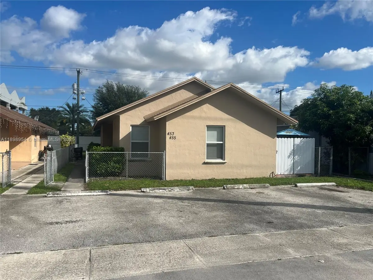453 E 13th St, Hialeah, FL 33010 - Image #1