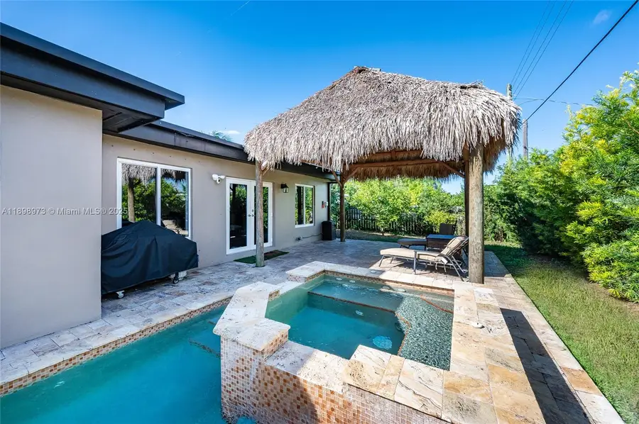 10341 SW 52nd Ter, Miami, FL 33165 - Image #3