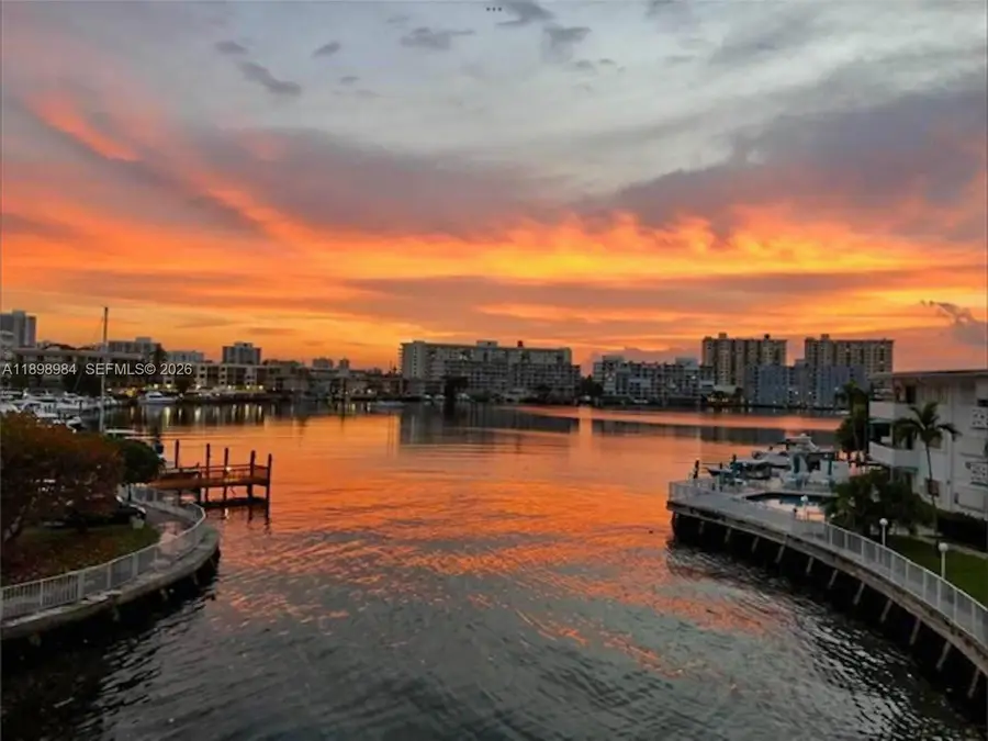 2500 Diana Dr #305, Hallandale Beach, FL 33009 - Image #2