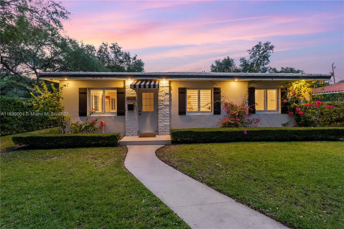 243 Velarde Ave, Coral Gables, FL 33134 - Image #1