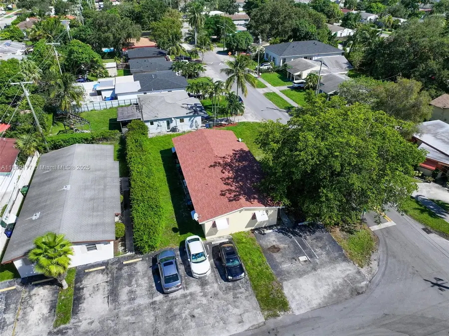 Address Withheld By Seller, Hallandale Beach, FL 33009 - Image #2