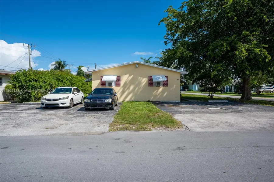 Address Withheld By Seller, Hallandale Beach, FL 33009 - Image #3