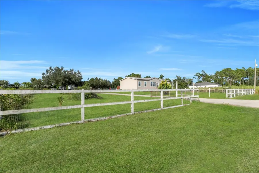 7824 8th Pl Labelle, Labelle, FL 33935 - Image #3