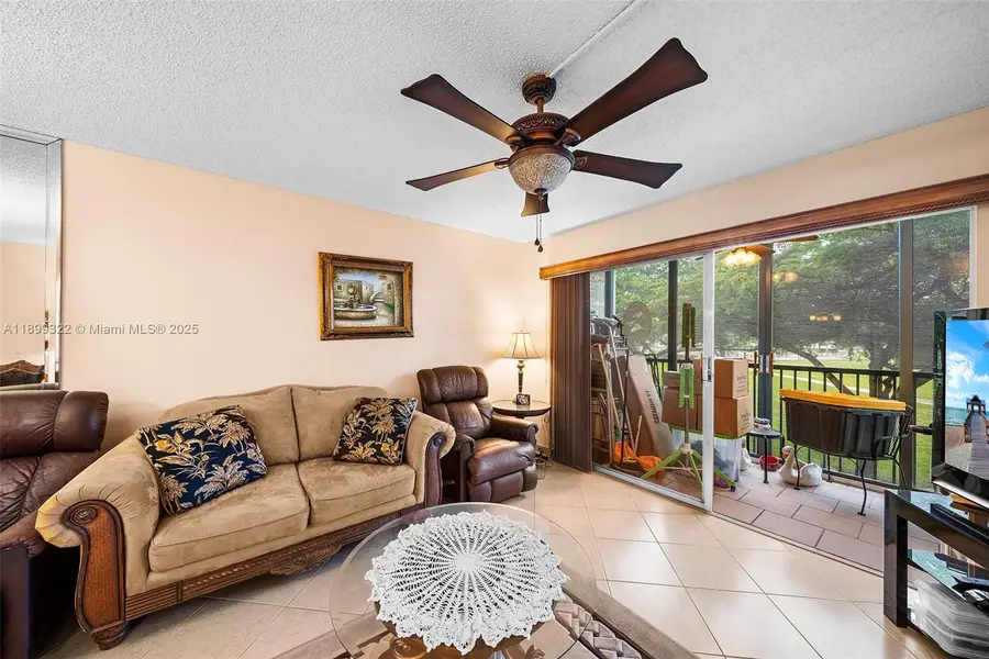 1601 SW 128th Ter #209A, Pembroke Pines, FL 33027 - Image #3