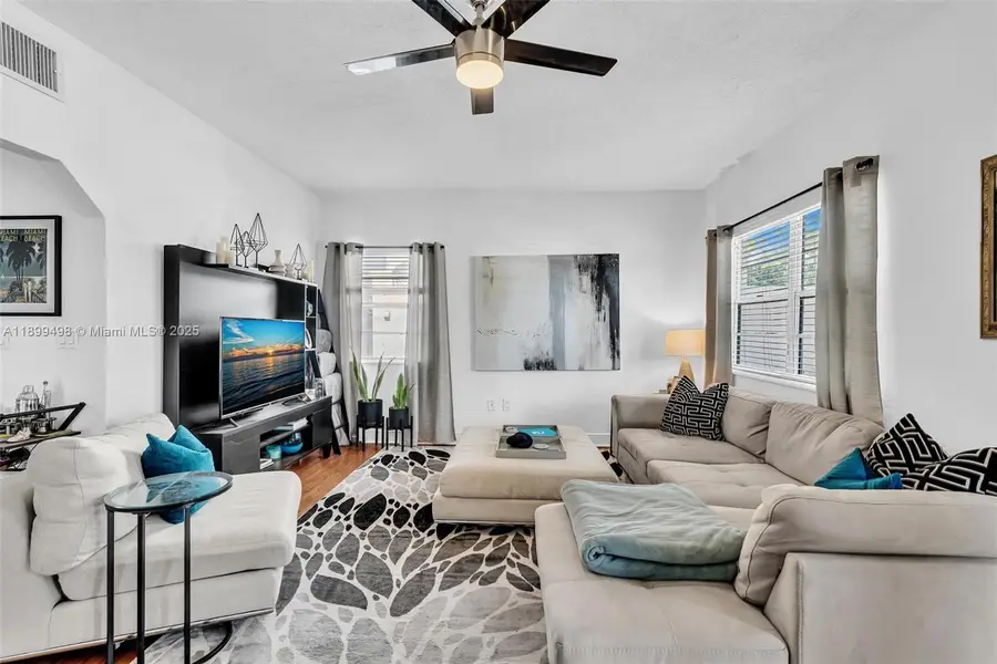 836 W 40th St, Miami Beach, FL 33140 - Image #3