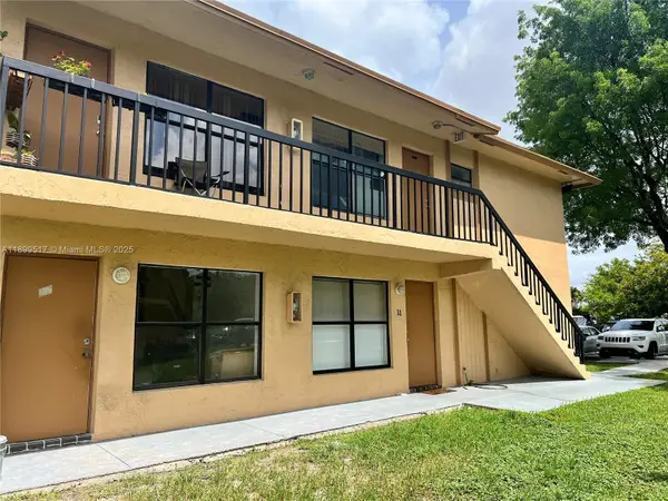 2685 W 66th St #12-20, Hialeah, FL 33016