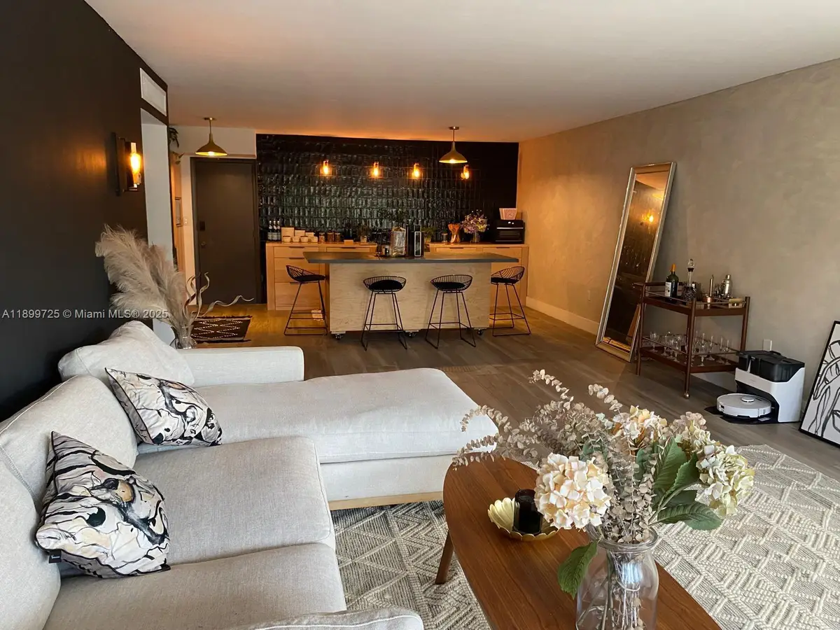 550 Ocean Dr #2D, Key Biscayne, FL 33149 - Image #1