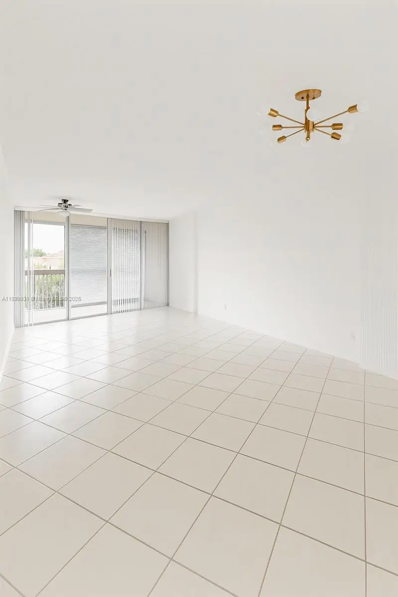 6921 Environ Blvd #6R, Lauderhill, FL 33319 - Image #1