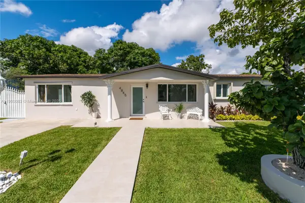 4845 NW 169th St, Miami Gardens, FL 33055